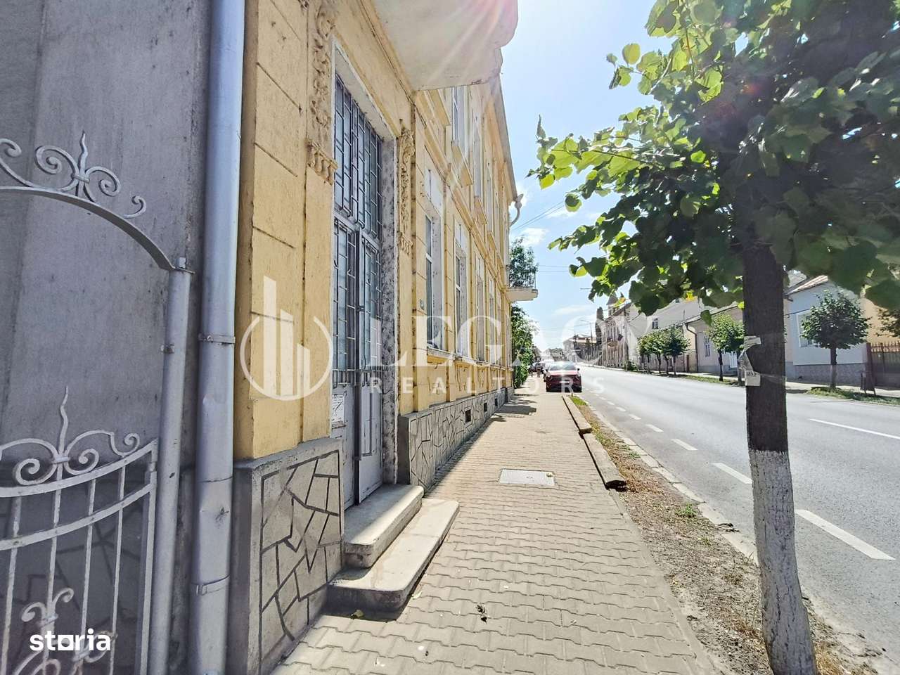 VÂNZARE/SCHIMB CU TEREN  - Clădire interbelică, centru oraș Siret-12