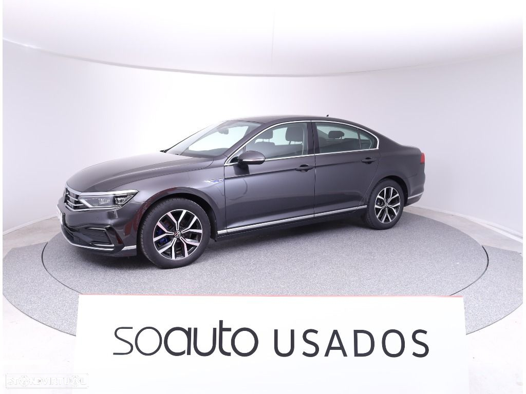 VW Passat 1.4 TSI GTE Plug-in - 4