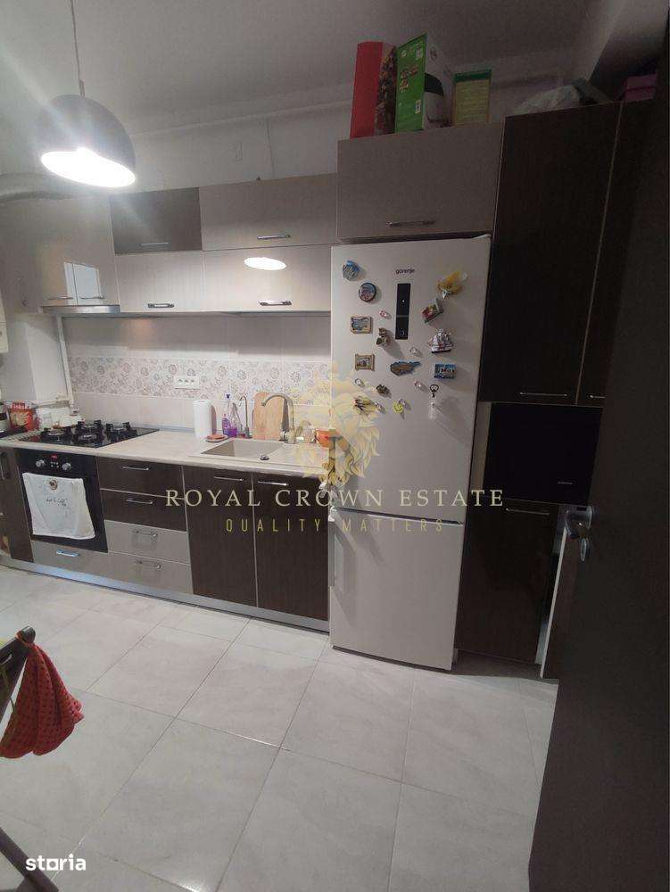 Garsoniera Tineretului, Complex Carol City Park, metrou - Imagine principală: 3/5