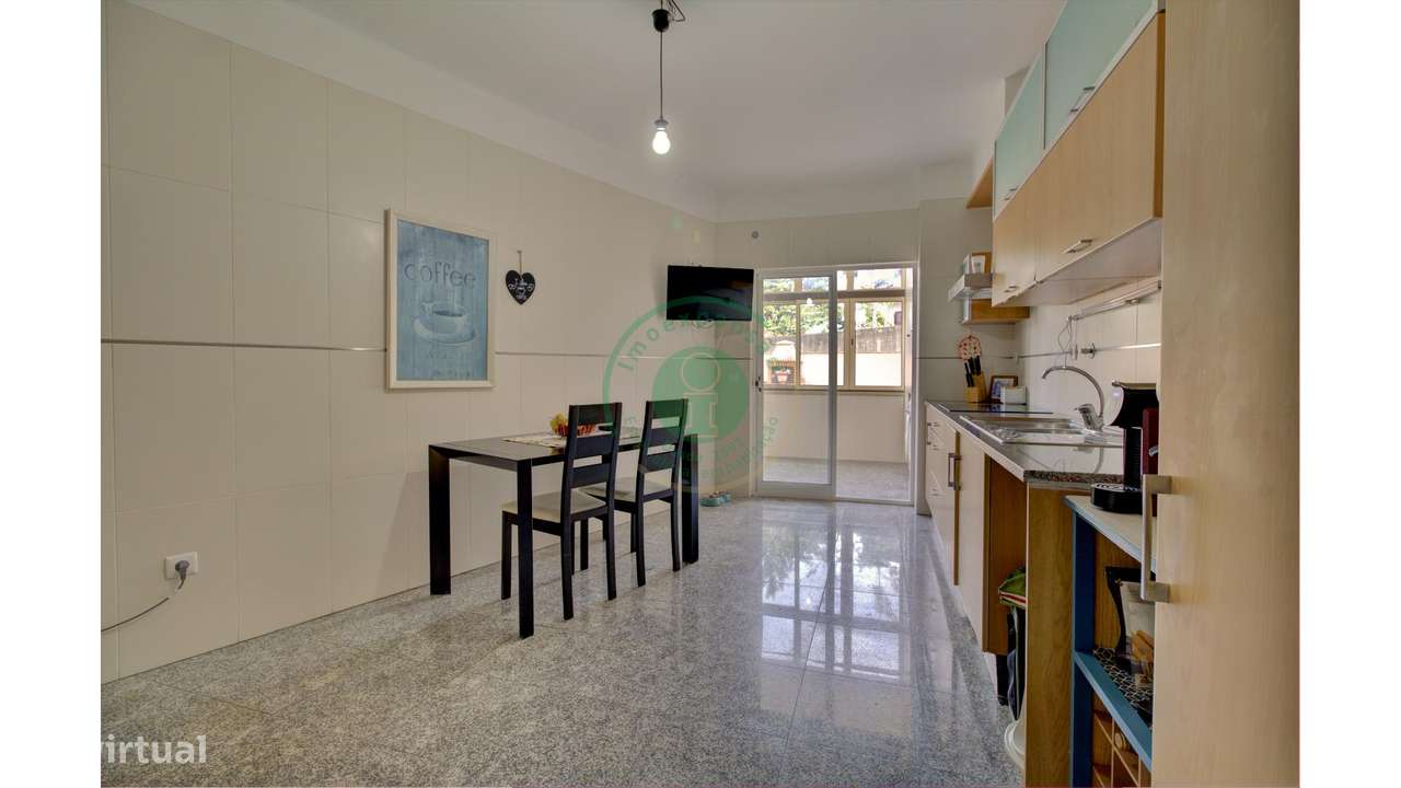 T3 com Garagem e Terraço-14