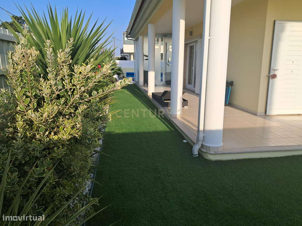 Moradia T4 com Piscina de Água Salgada | Quinta de Valadares-14