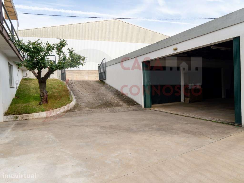 Imóvel Multifuncional com Elevado Potencial de Rentabilidade-28