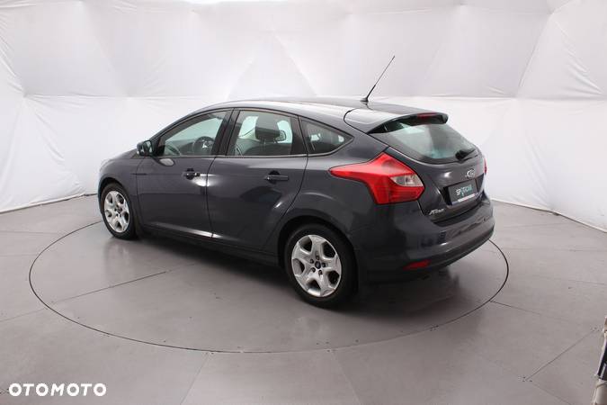 Ford Focus 1.0 EcoBoost Trend - 6