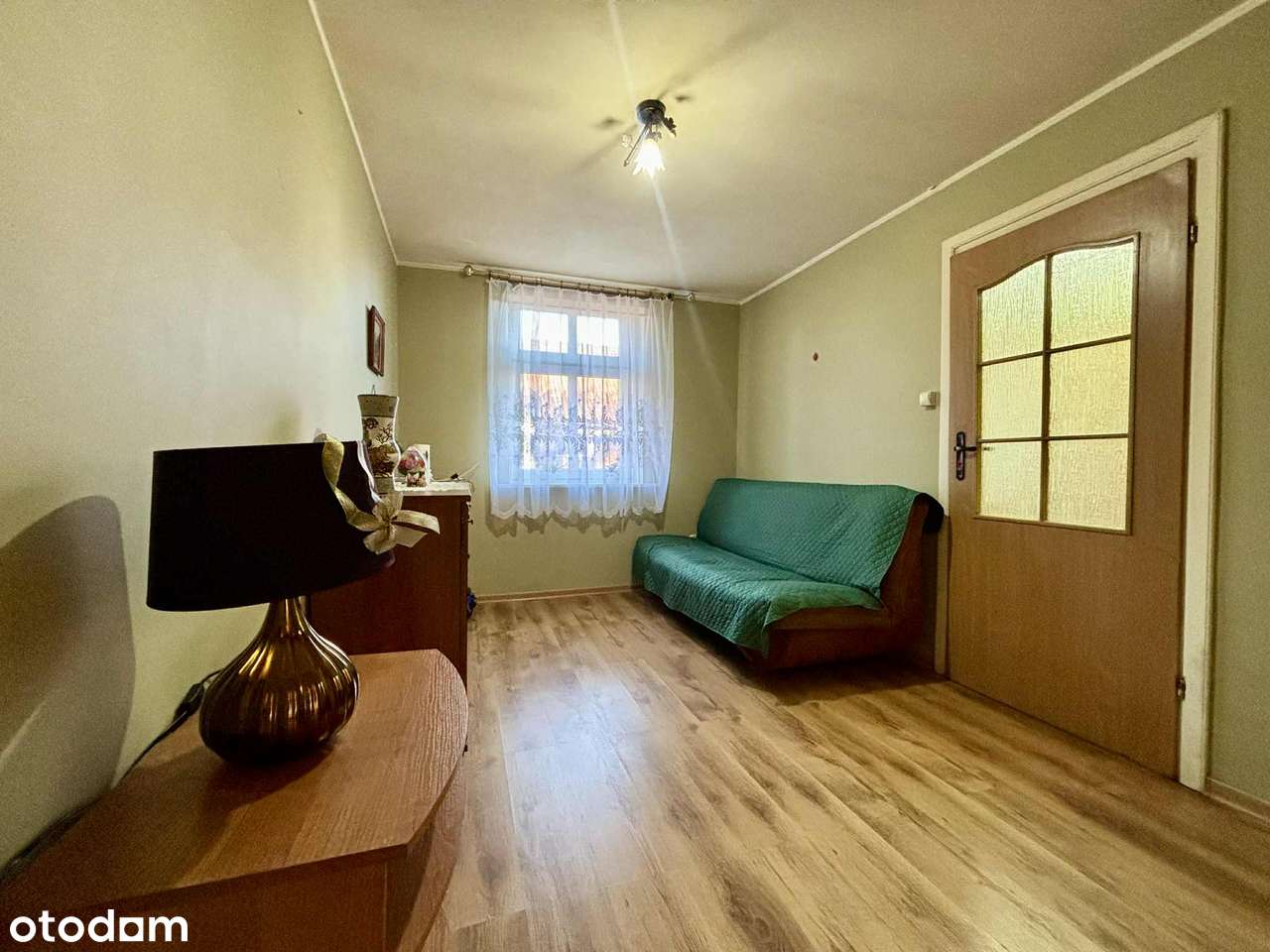 Mieszkanie na parterze z niezależnym wejście i ogródkiem-4