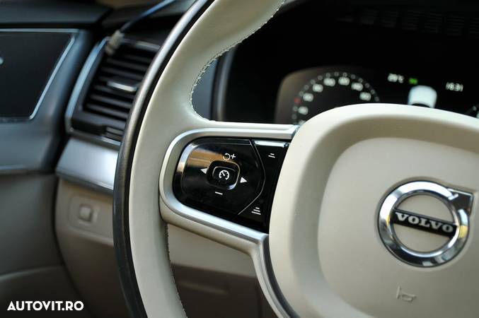 Volvo XC 90 D4 Geartronic Momentum - 23