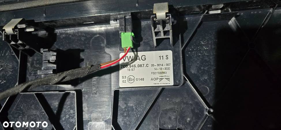 Światło stopu stop trzeci dodatkowy Vw Crafter II Man Tge 7C0945087C - 2