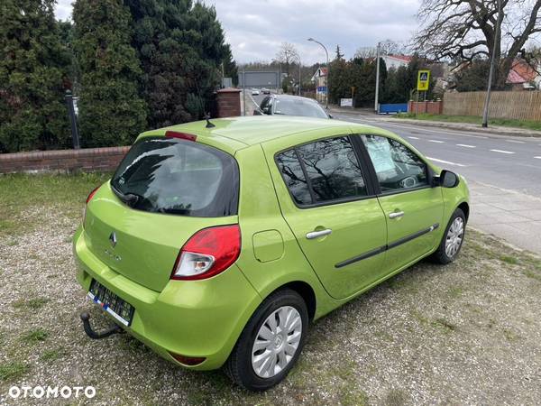 Renault Clio 1.5 dCi 85 FAP Luxe - 5