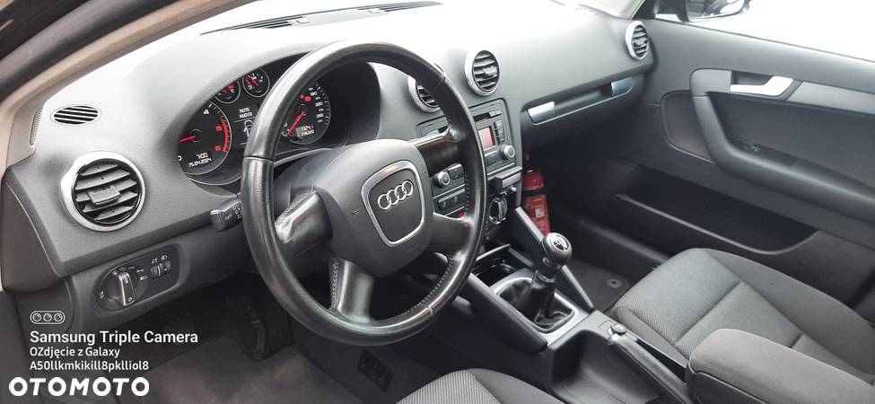 Audi A3 1.6 TDI DPF Ambition - 8