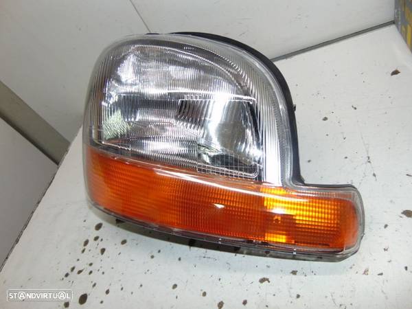 Renault kangoo farol novo - 3