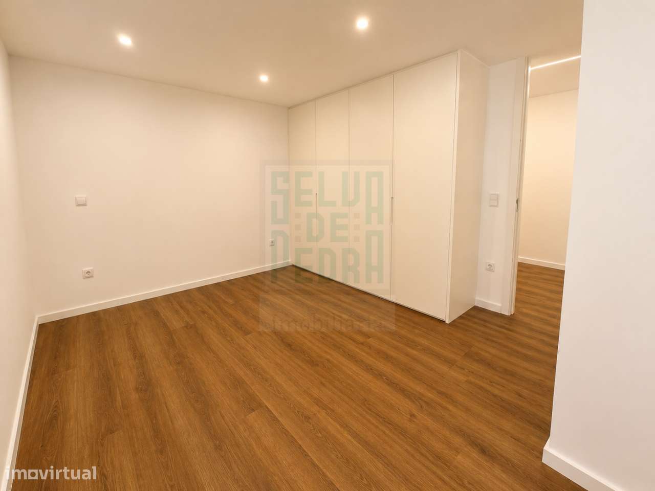 T2+1 Remodelado com 140m² em Paços de Ferreira-27