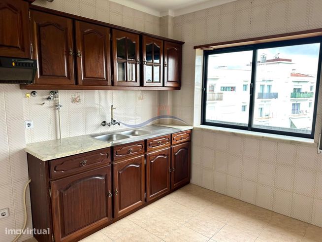 Apartamento T2 - Monte Real-3