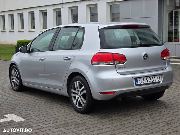 Volkswagen Golf - 3