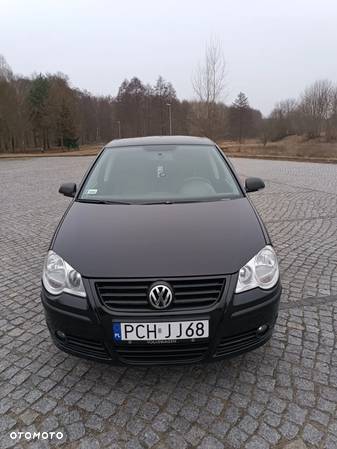 Volkswagen Polo 1.4 16V Comfortline - 8