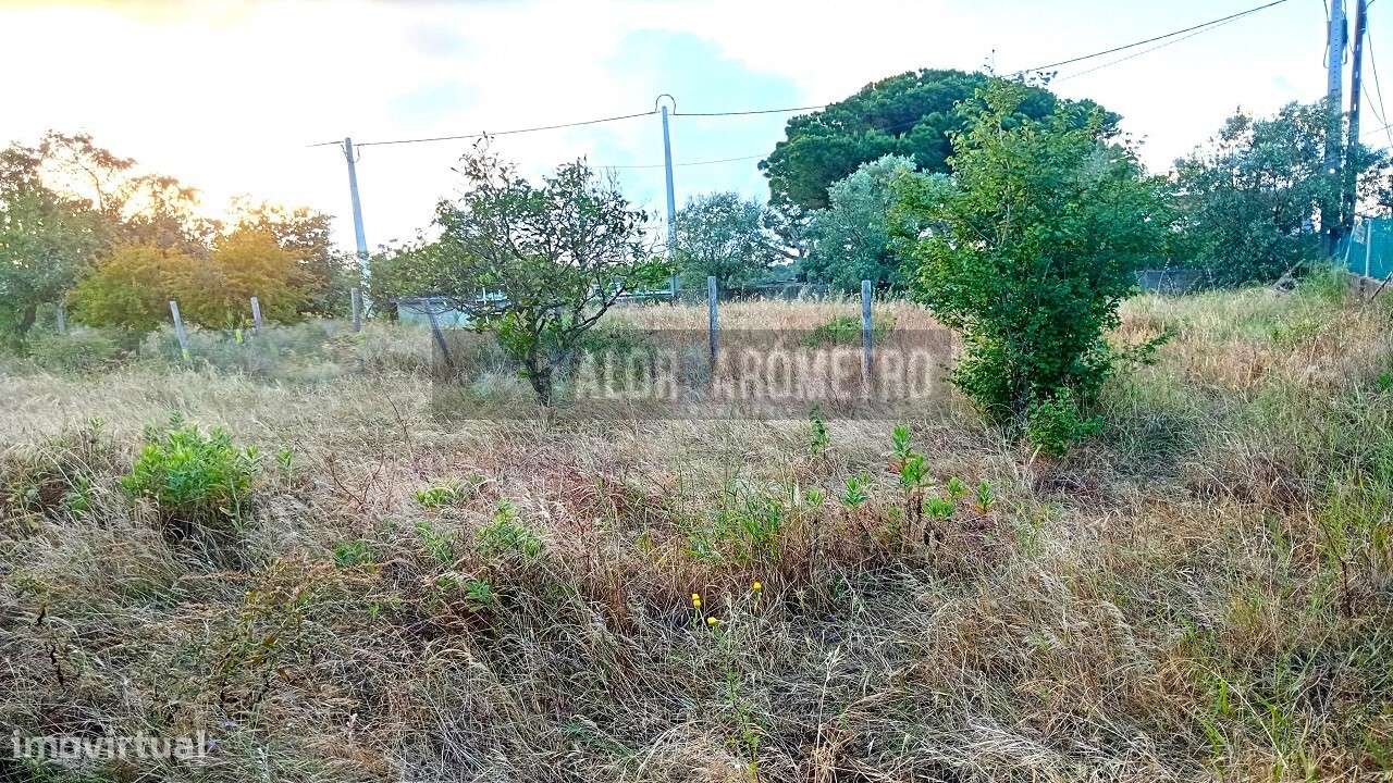 Terreno Urbano em Stº António da Charneca - Barreiro-6
