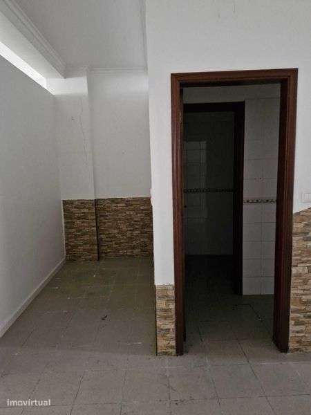 Apartamento t1 à venda na Rua Vaz Monteiro - Grande imagem: 5/7