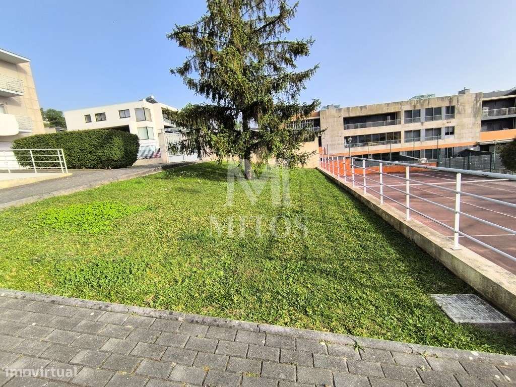 Apartamento T3 em condomínio fechado - Meadela-16