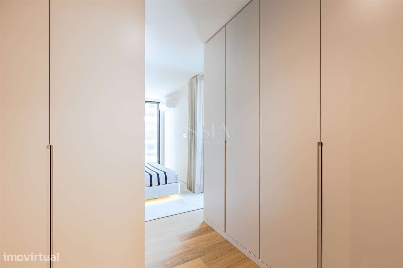 T3 Varanda 14m2 Vistas Rio e Mar Jardins Arrábida | T3 Gaia The Yard-11