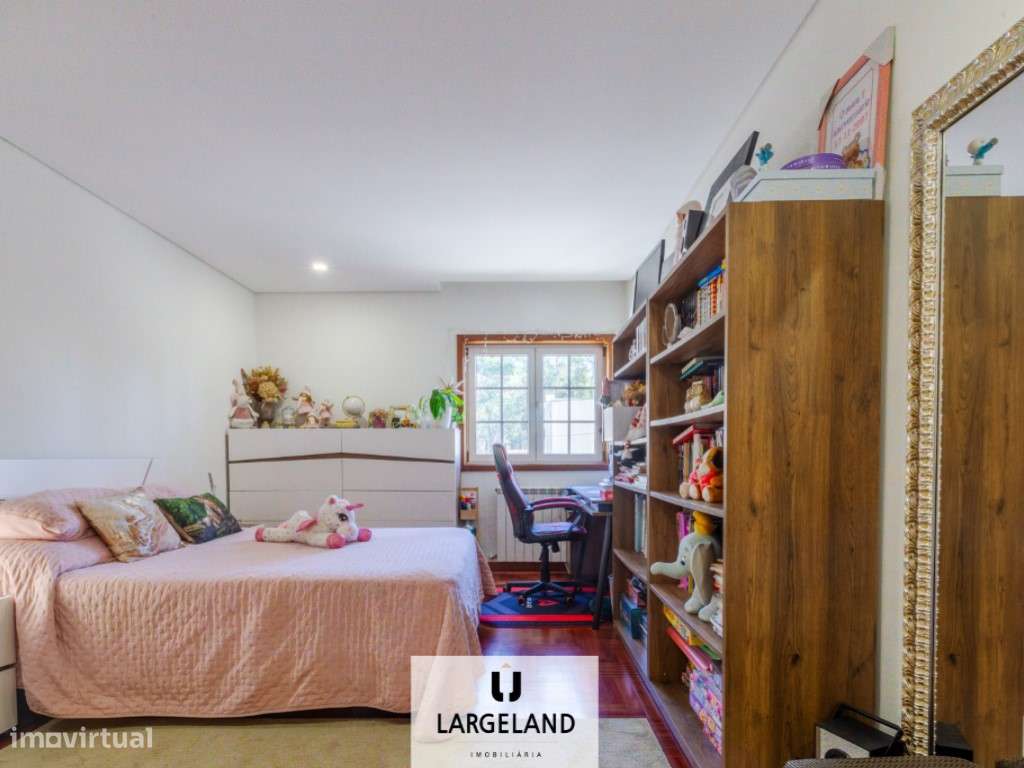 Moradia T5 - Travanca, Santa Maria da Feira-23