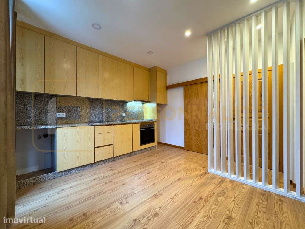 Apartamento T0 com varanda - Grande imagem: 3/12