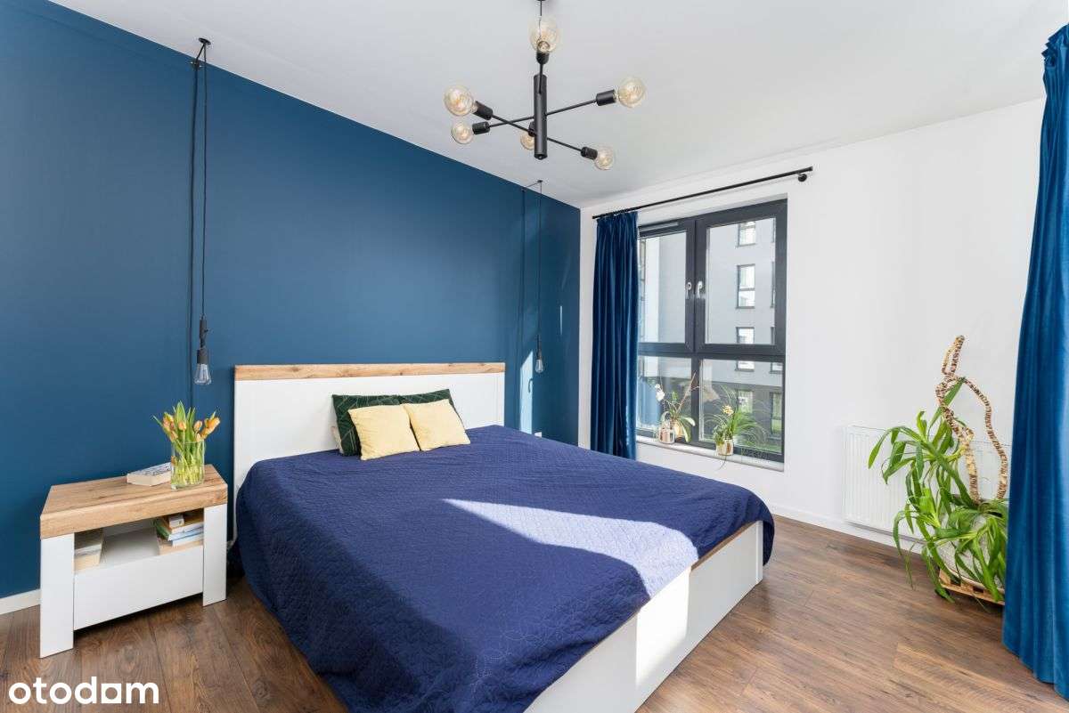 Do wejścia, 4 pokoje + gabinet, Gromadzka-13