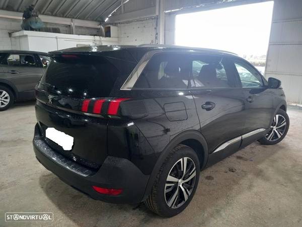 Peugeot 5008 1.5 BlueHDi Allure EAT8 - 2