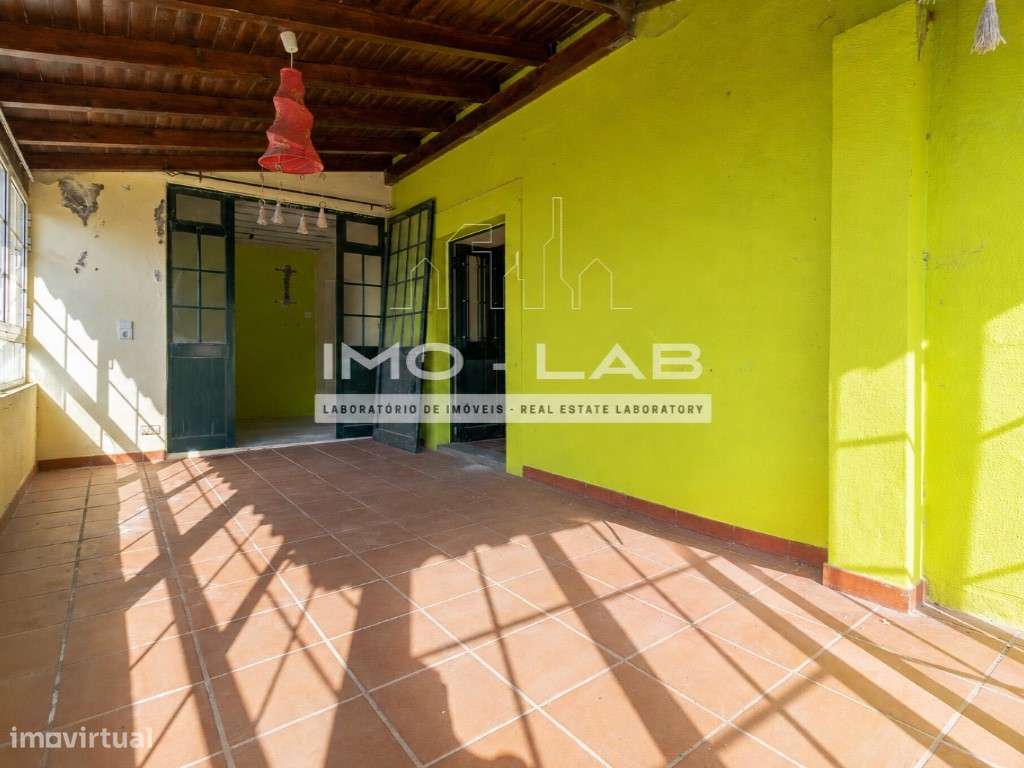 Moradia T2 - Ampla Garagem - Câmara de Lobos-27