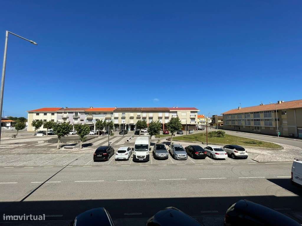 APARTAMENTO T2 - TORREIRA-23