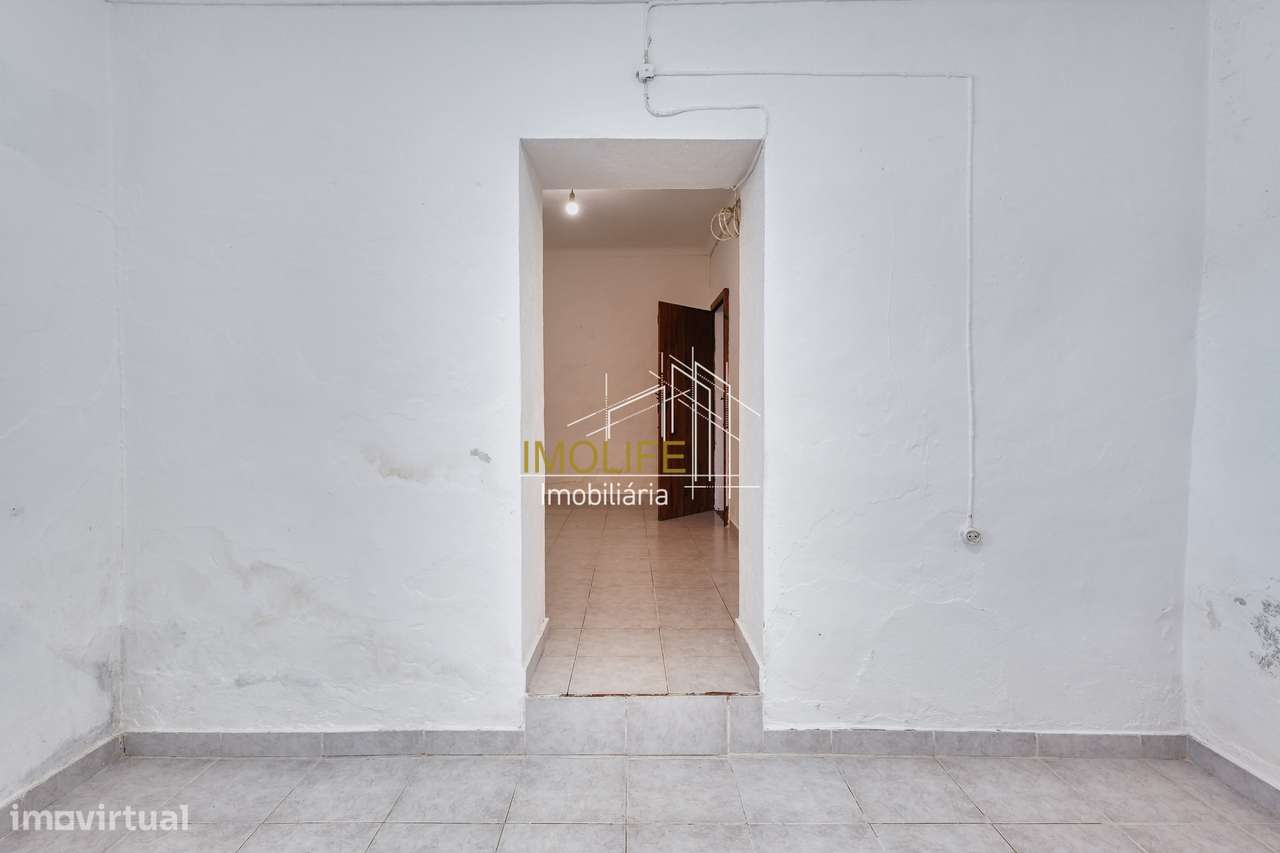 Monte das Parreiras com 2ha em Malarranha-47