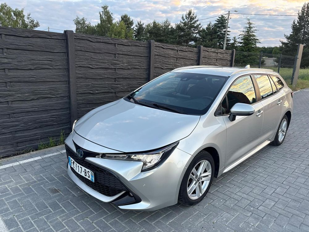Toyota Corolla Seria E21 1.8 2021