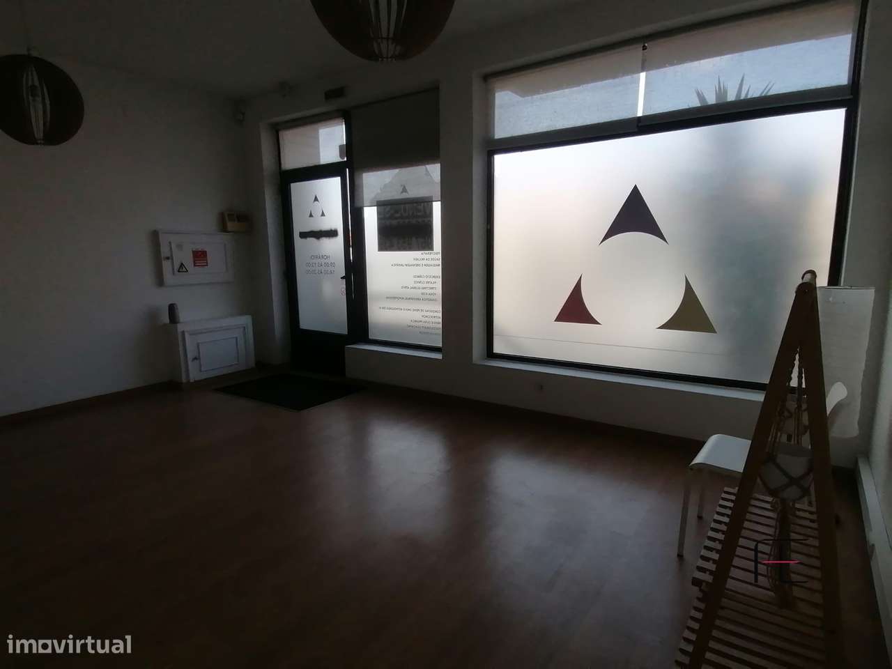 Loja  Venda em Baguim do Monte (Rio Tinto),Gondomar - Grande imagem: 2/17