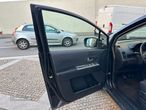 Mazda 5 MZR-CD 2.0 Hightech - 11