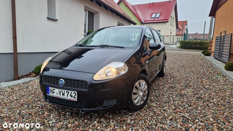 Fiat Grande Punto - 8