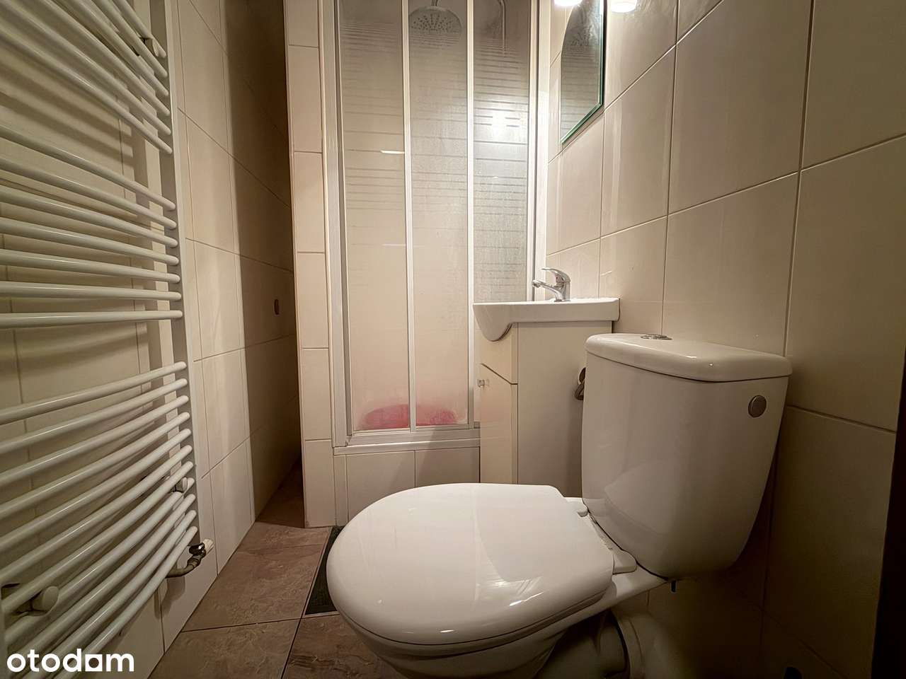 Dom wolnostojący w Pakości na dużej działce!-16