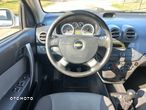 Chevrolet Aveo 1.2 16V Base - 14