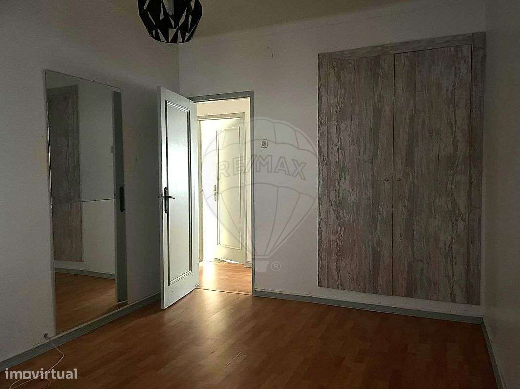 Prédio  para venda - Grande imagem: 5/26