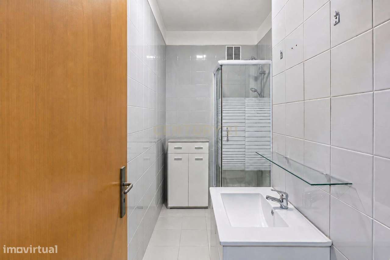 T2 EM ERMESINDE — 106 m², ÁREAS EXTRAORDINÁRIAS E QUALIDADE IMPECÁVEL-17