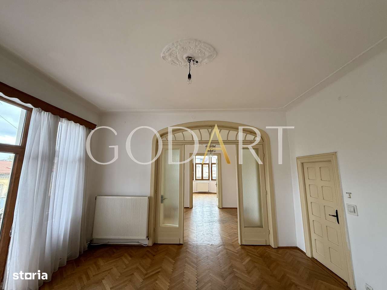 Apartament in vila interbelica | singur pe etaj-4