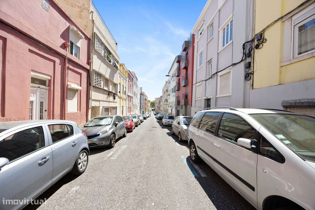 Loja no Bairro dos Atores | Areeiro, Lisboa-16