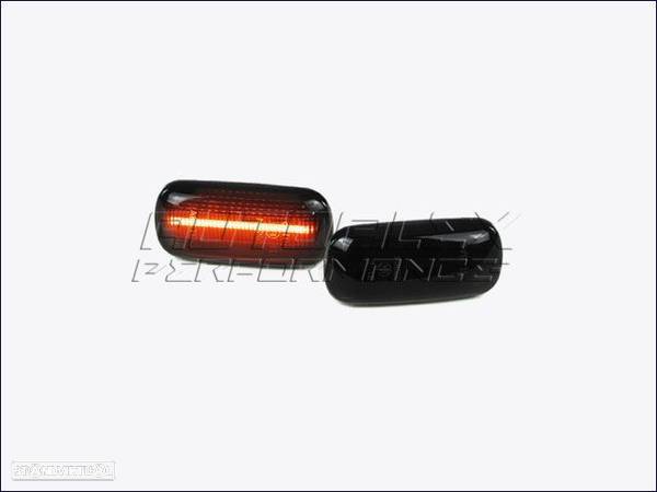 Piscas Laterais LED Dinâmico Audi - 1