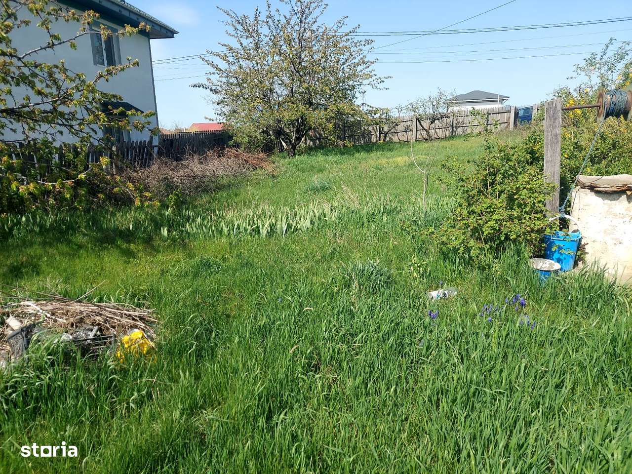 Teren centru Miroslava, langa Aauchan, intre case, toate utilitatile-5