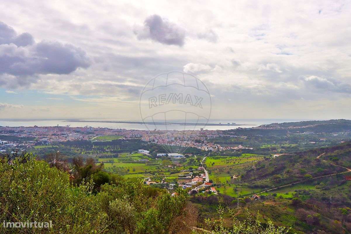 Moradia T4 para venda-46