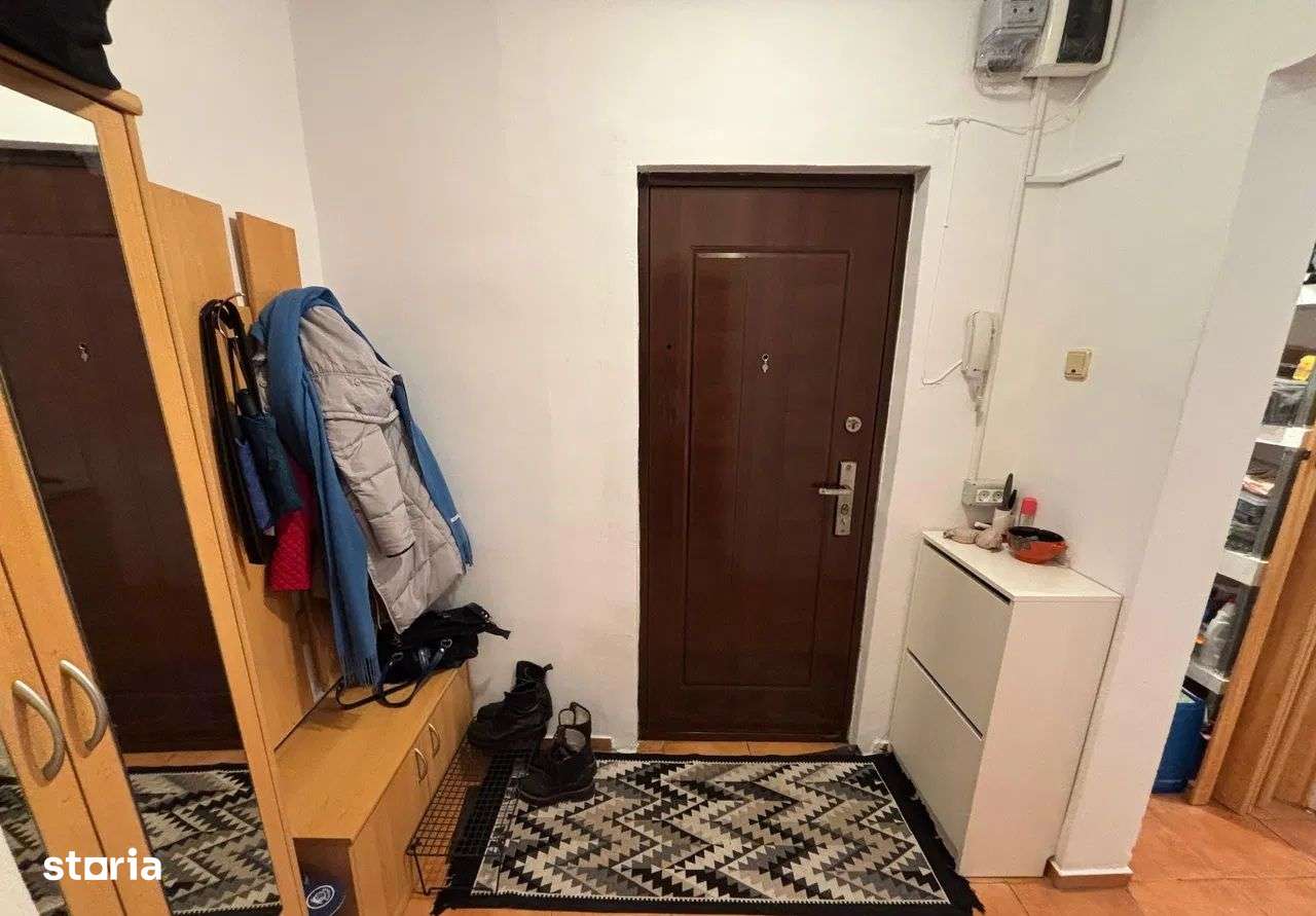 APARTAMENT 2 CAMERE DECOMANDAT BLOC 1980 METROU GORJULUI-9