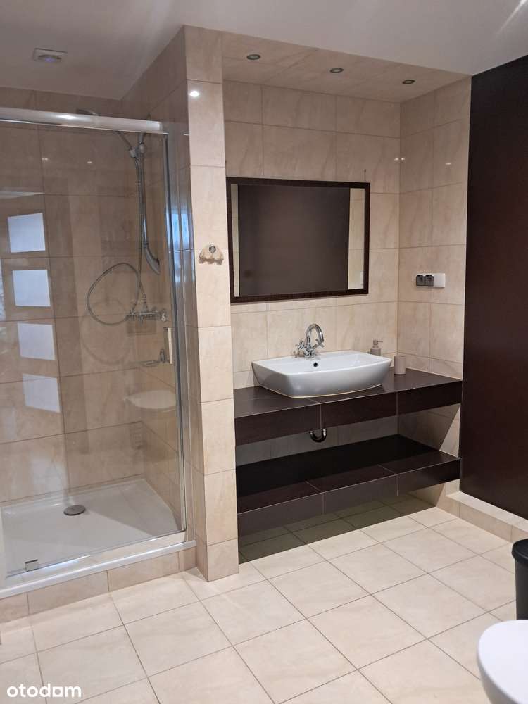 Partynicka mieszkanie z miejscem postojowym w cenie - Pełny obrazek: 5/7