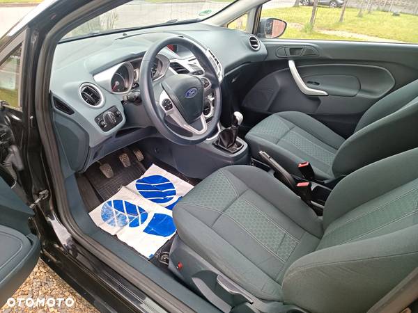 Ford Fiesta 1.4 Titanium X - 28