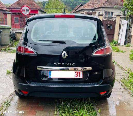 Renault Scenic - 15