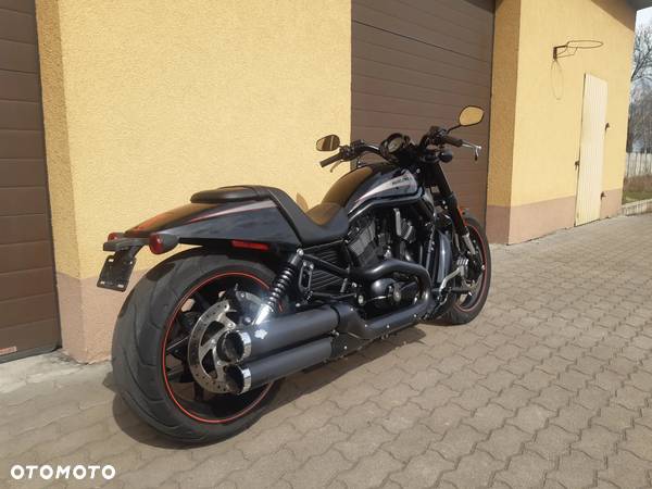 Harley-Davidson V-Rod Night Rod - 3