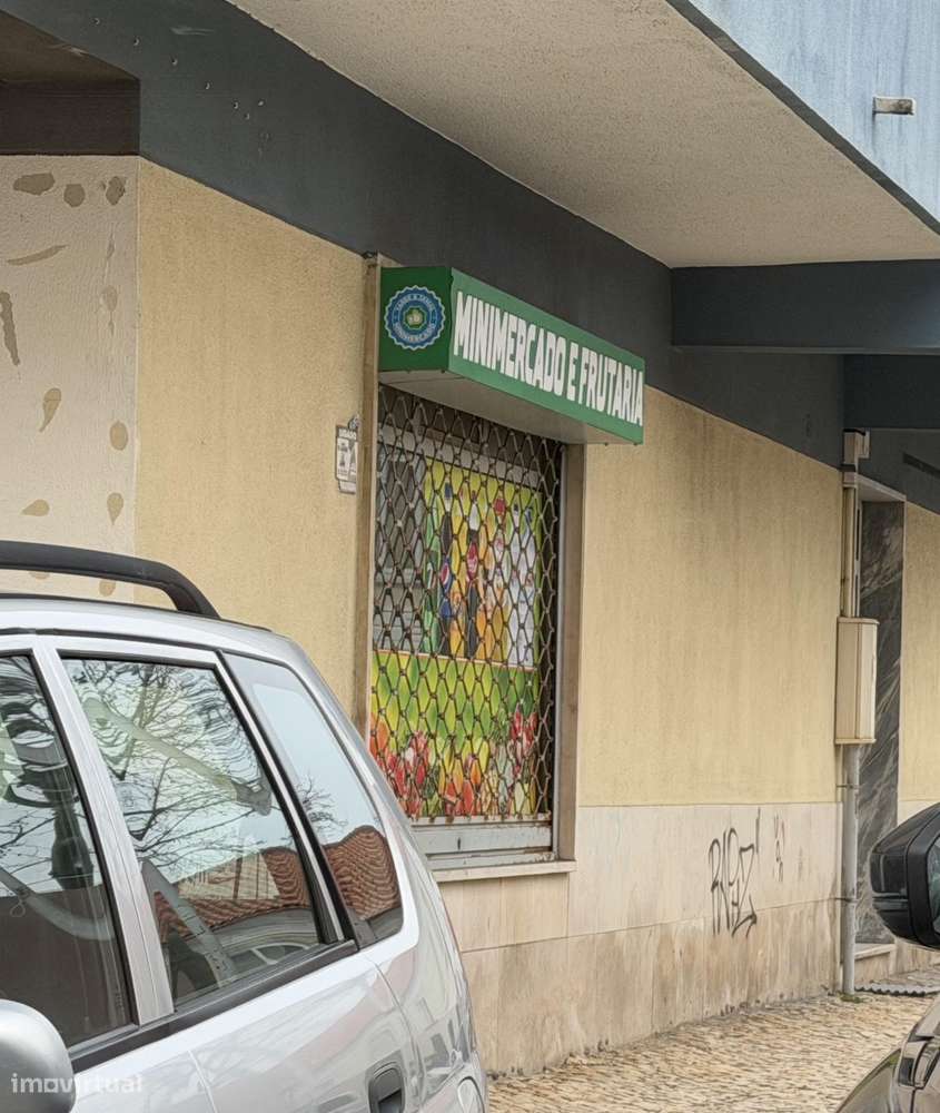 Arrenda-se Espaço comercial bem localizado nas PAIVAS - AMORA - Grande imagem: 2/5