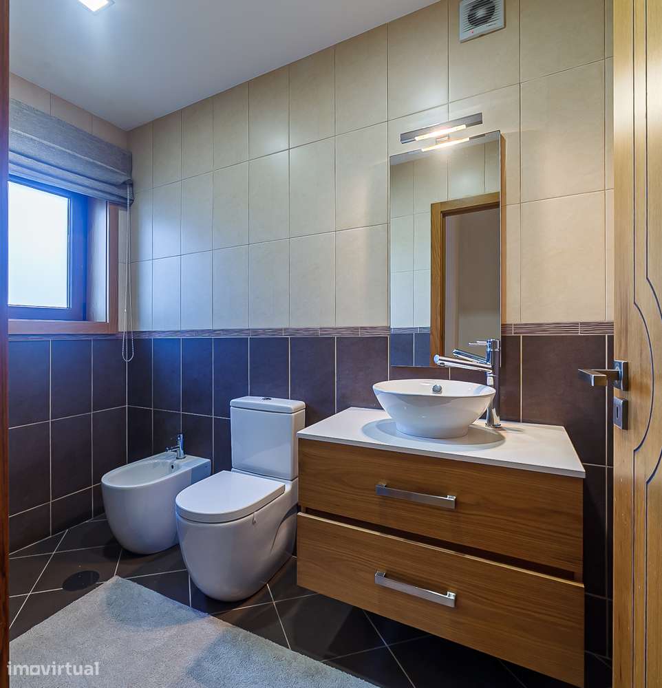 Moradia T3 com piscina em Fiães, Santa Maria da Feira-20