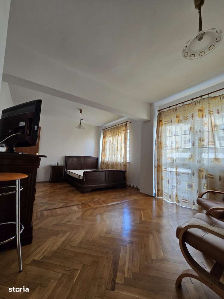 Apartament 4 camere / Zona Gama / Ramnicu Valcea / - Imagine principală: 1/14