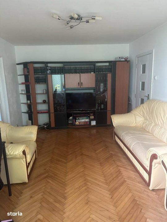 Apartament de 2 camere zona ASTRA,str Neptun - Imagine principală: 2/5